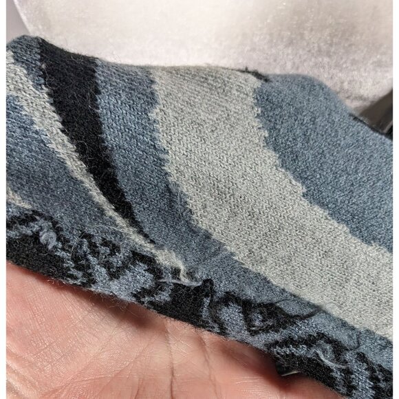 Blizzard Diablo Gothic Black And Grey Officially Licensed Reversible Scarf - Picture 11 of 16